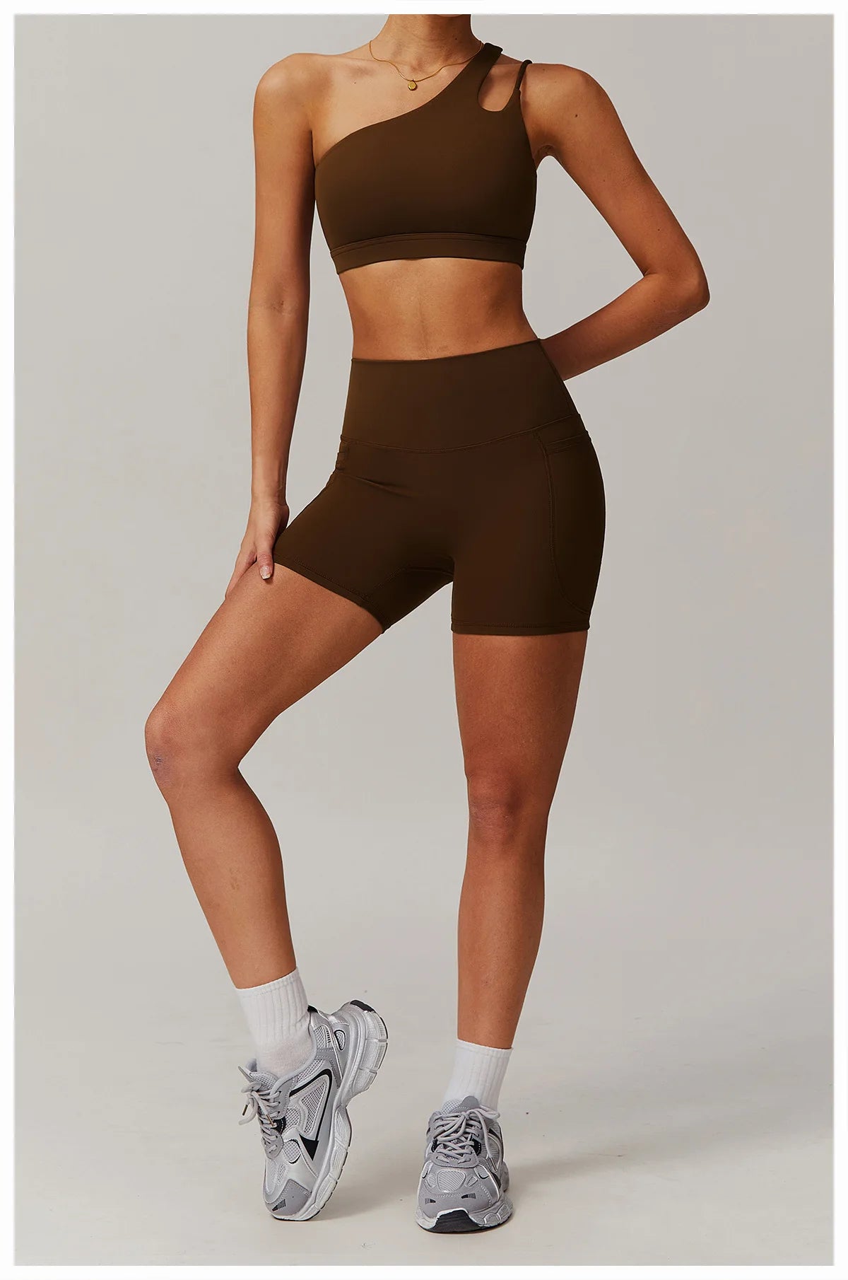 Jennifer Sports Bra
